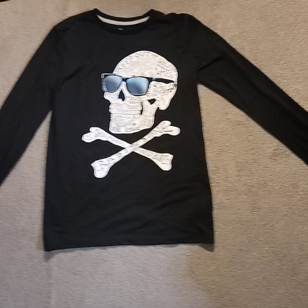 Boy's shirt
